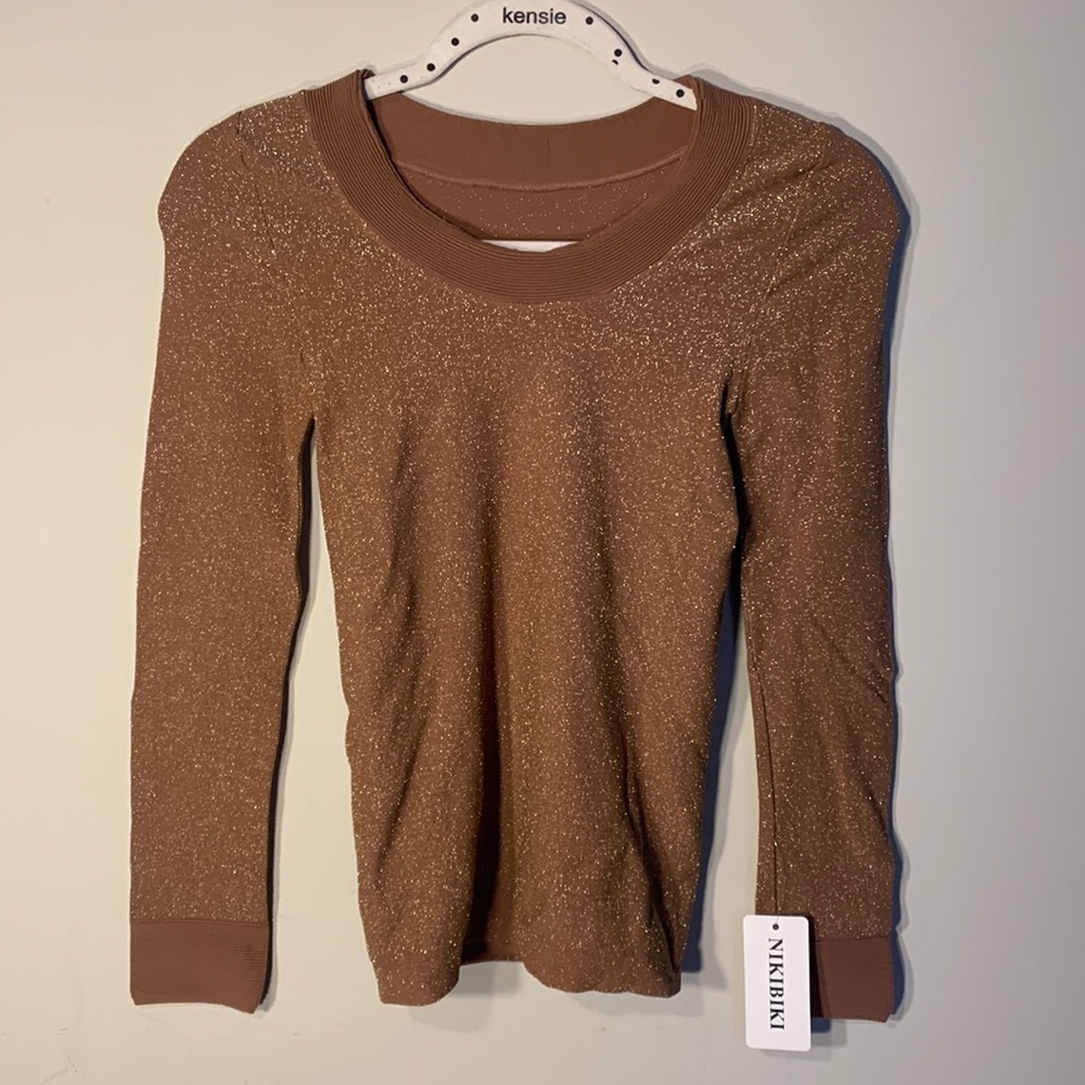 NWT NIKIBIKI Gold Glitter Caramel Mocha Long Sleeve Scoop Neck Top Size XS/S